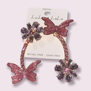 ✨NWT✨ Butterfly and Flower pink and gold dangling earrings